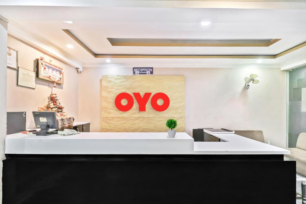 Oyo J P Palace Hotel Dod Ballāpur Exterior foto